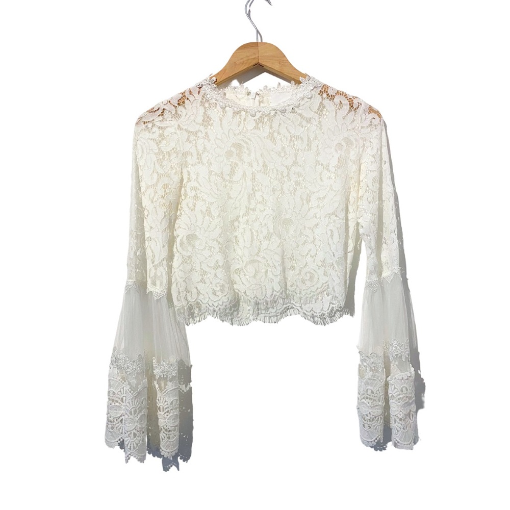 White Lace Long Sleeve Crop Top